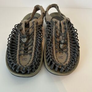 Keen Uneek Paracord Bungee Sandals Mens Size 12 Brown Closed Toe Hiking Water
